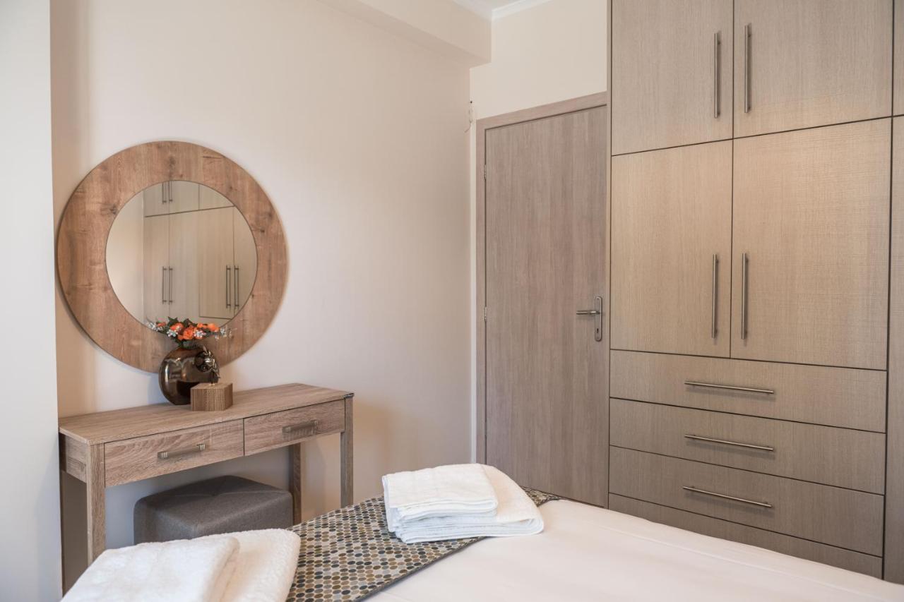 Effie'S Two Bedroom Apartment Нафплион Экстерьер фото