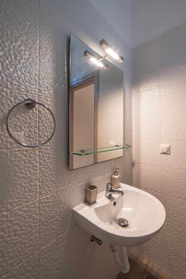 Effie'S Two Bedroom Apartment Нафплион Экстерьер фото